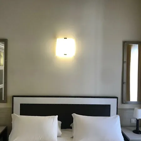 Отель Sole 3*